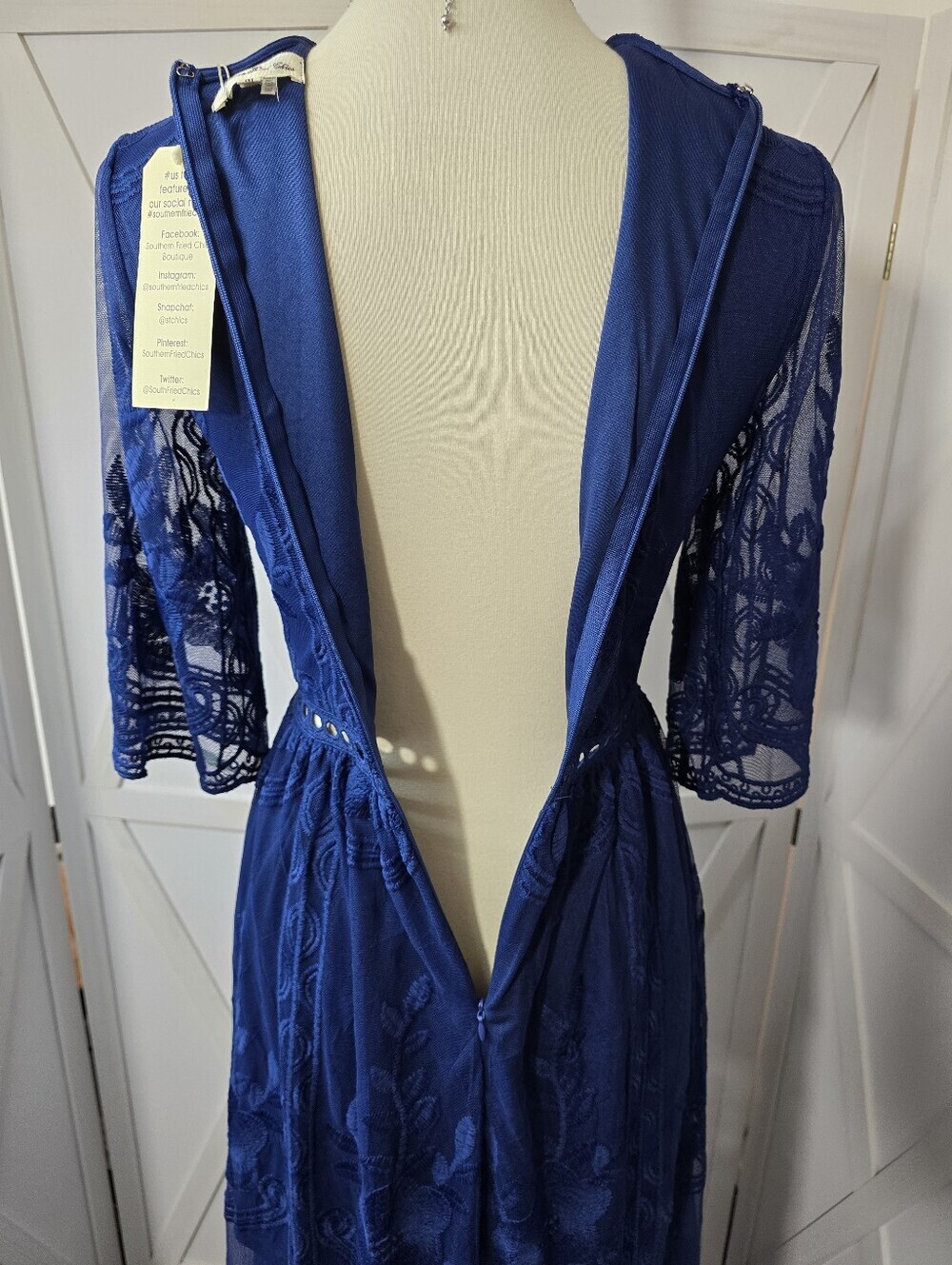 Southern Fried Chics Blue Floral Lace Boho V-Neckline Maxi Dress (NWT) - Picture 9 of 12